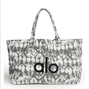 Alo yoga tote